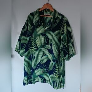 Tommy Bahama silk Jungle Print Hawaiin Shirt